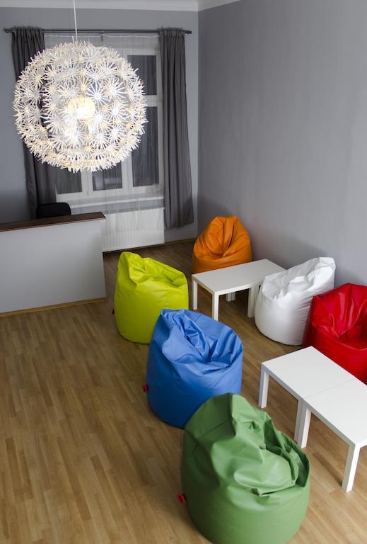 Pillows Party Hostel Cracovia Exterior foto
